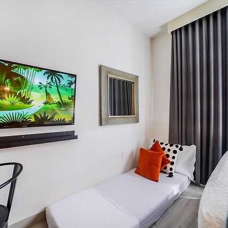 ميامي بيتش Claremont Hotel المظهر الخارجي الصورة