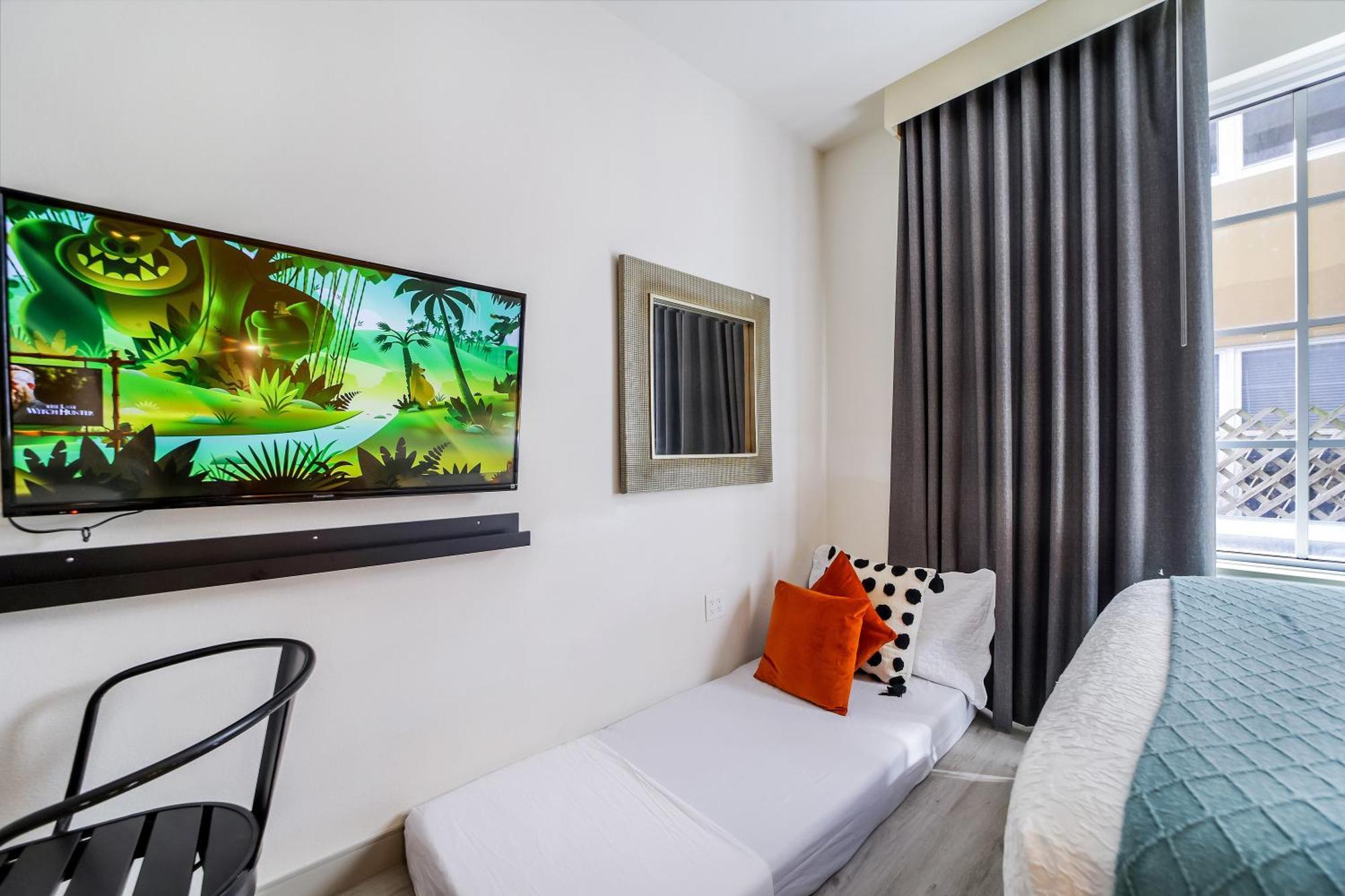ميامي بيتش Claremont Hotel المظهر الخارجي الصورة