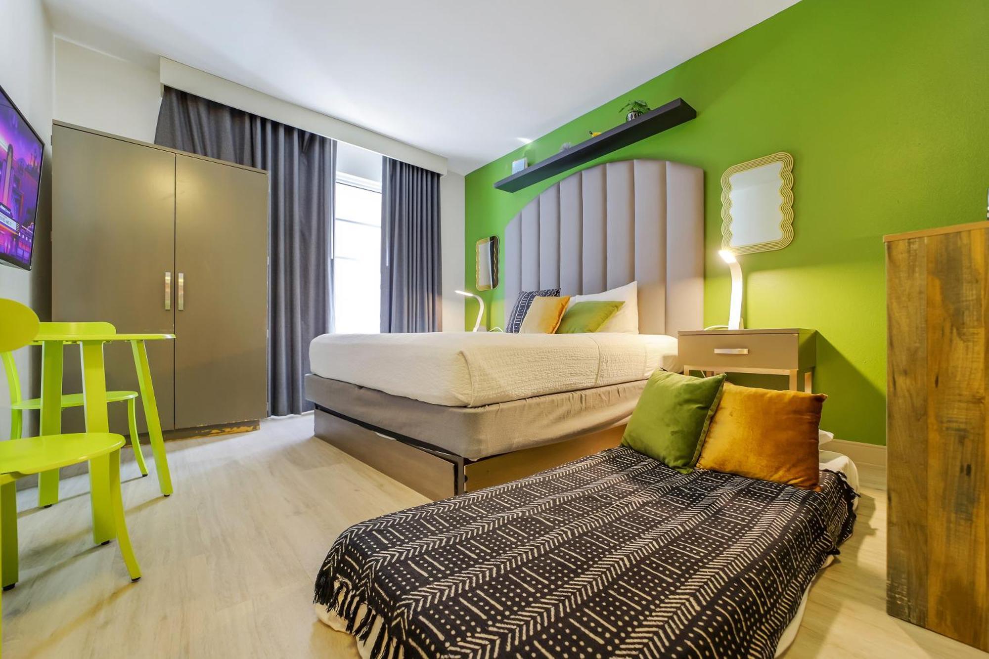 ميامي بيتش Claremont Hotel المظهر الخارجي الصورة