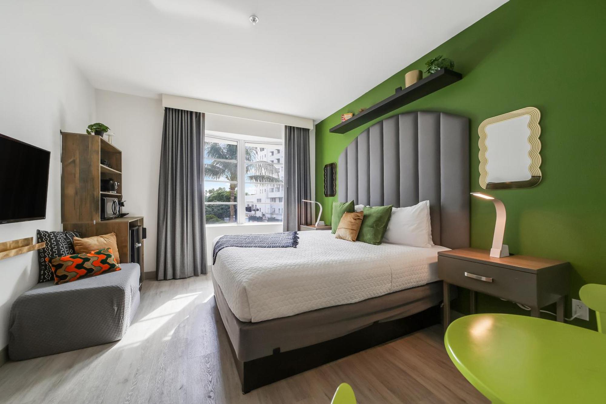 ميامي بيتش Claremont Hotel المظهر الخارجي الصورة